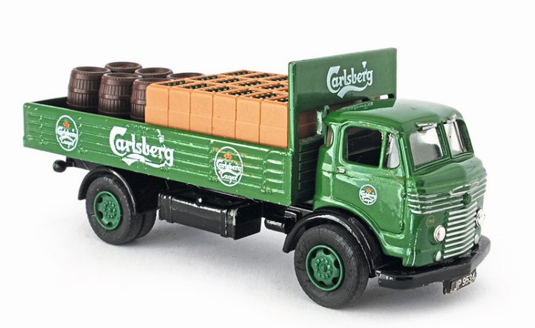 Commer and Karrier lorry models for collectors