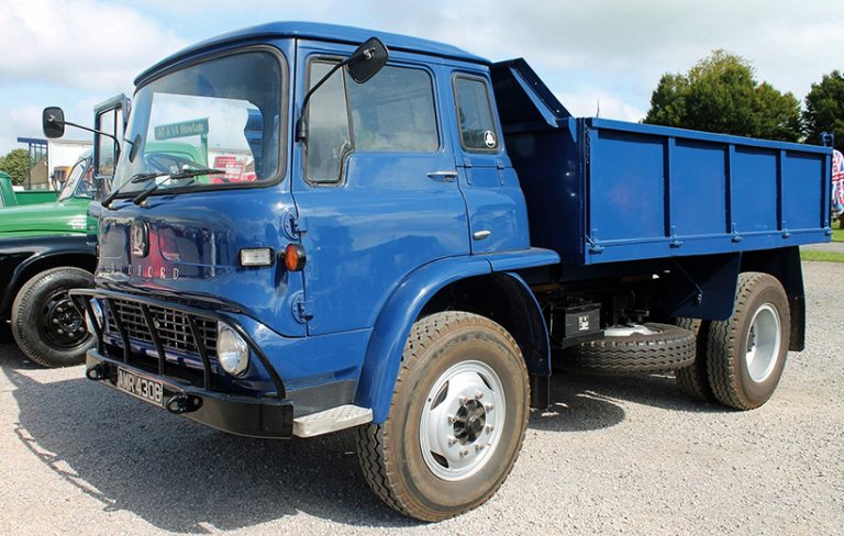 1964 Bedford TK tipper