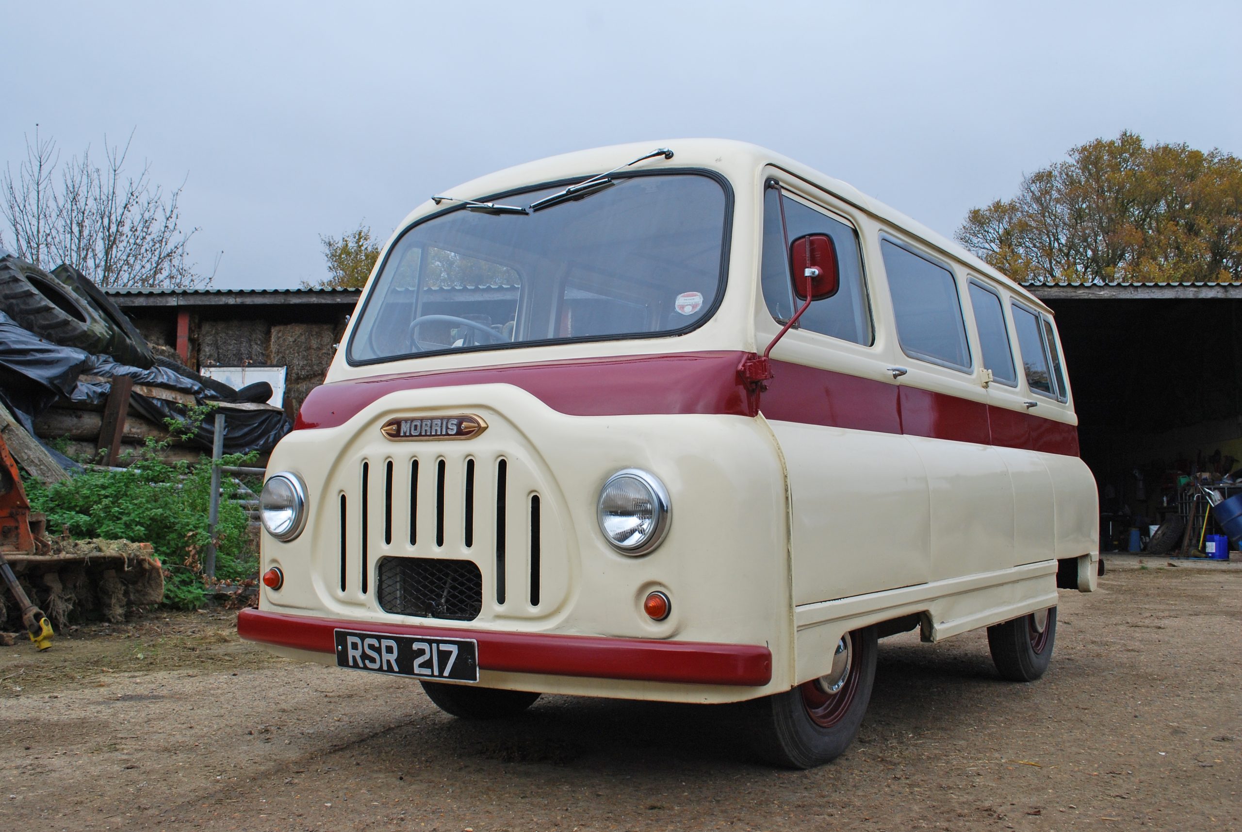 MORRIS J2 Minibus - Classic & Vintage Commercials